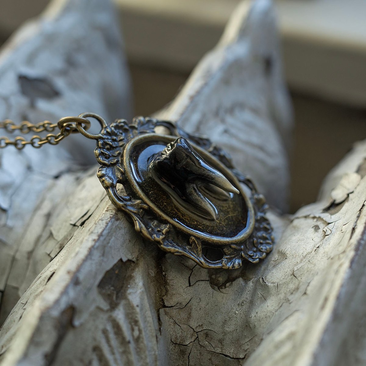 Tooth cameo pendant - black & soft gold ombre 3-root molar