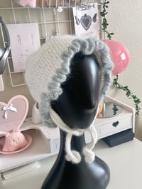 Image 5 of frilly moon jellyfish hat