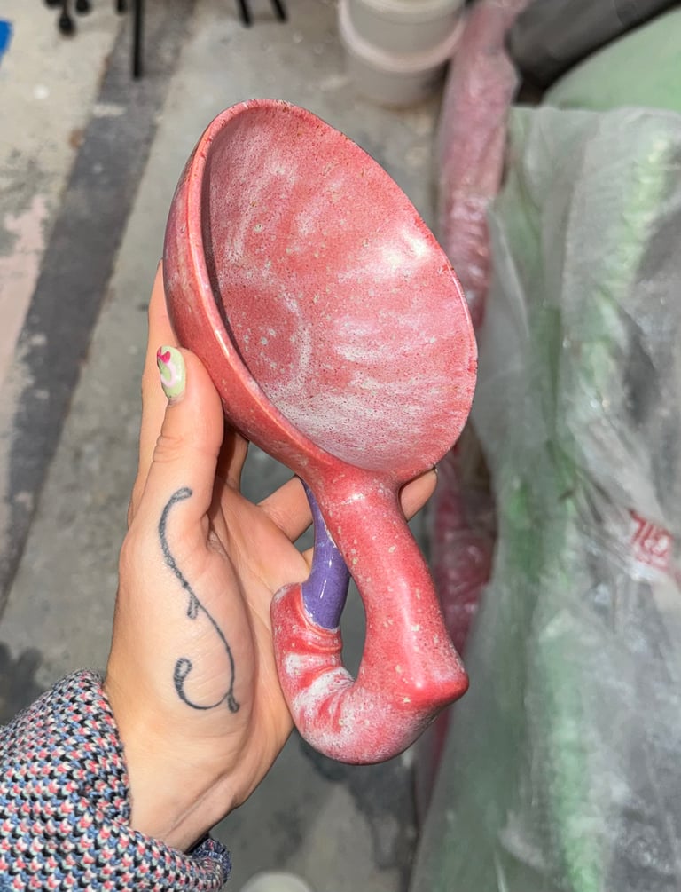 Hooked Finger Cups/ 7 oz—10 oz Image 5