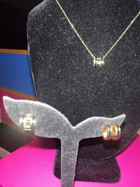 H Necklace Set 