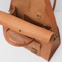 Image 7 of Day Pass in  vintage tan
