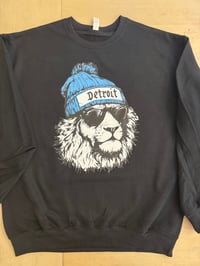 Detroit Lion head with beanie T-shirt, crewneck or hoodie