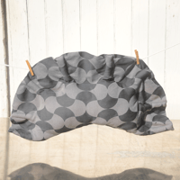 Image 1 of Grand Gyoza Damier Gris