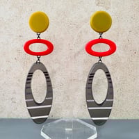 Long smoky ellipse drops