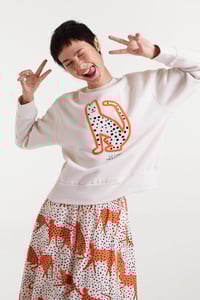 Image 2 of SUDADERA CON EST CAT LOVER SINCE FOREVER