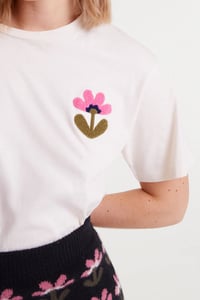 Image 3 of CAMISETA ALGODÓN CON BORDADO FLORAL