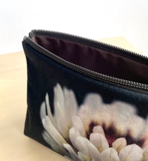 Image of Clover flower, wash bag, make-up, travel zipper pouch