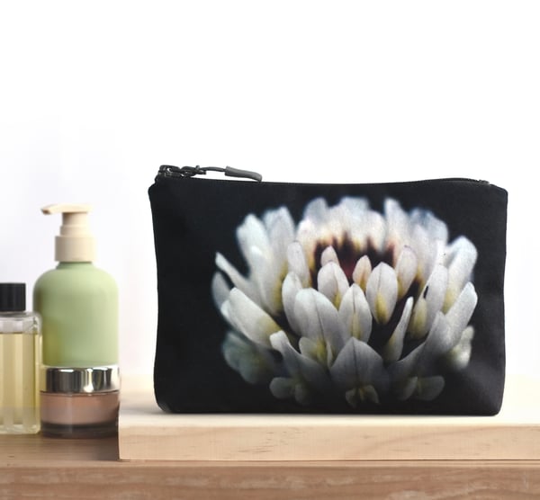 Image of Clover flower, wash bag, make-up, travel zipper pouch