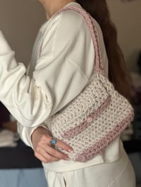 Image 3 of Crochet purse:Pink and cream 