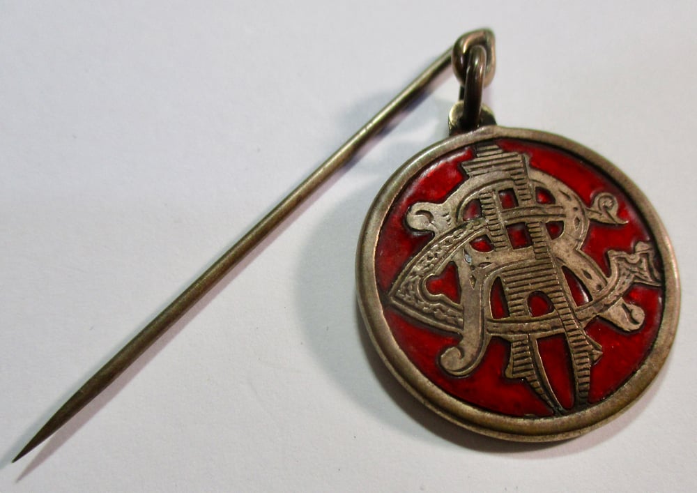 #223-CIVIL WAR SALE: RARE GAR STICK PIN WITH ENAMEL MEDAL