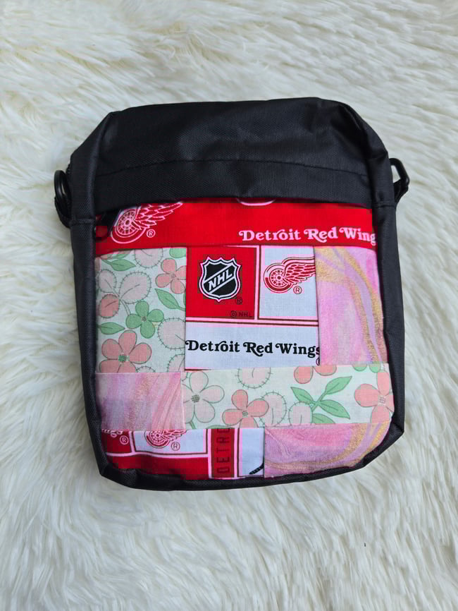  Detroit Teams Redwings & Lions Patchwork Crossbody 