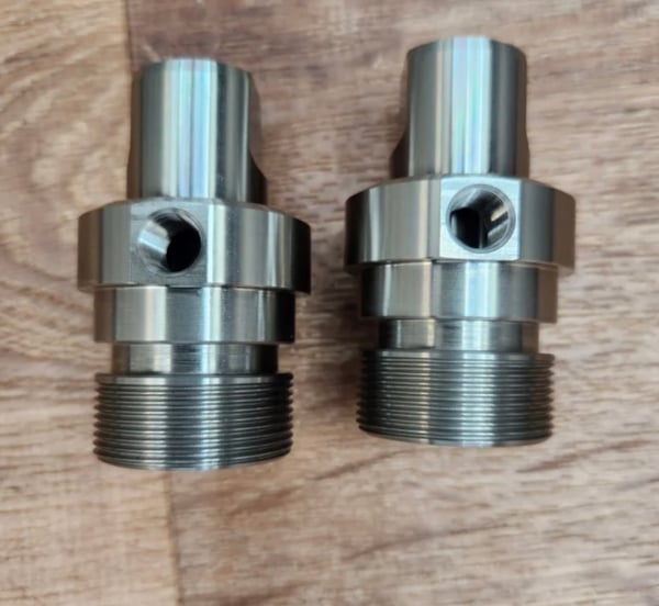 Image of Softail Airride fork cap 2000-2017