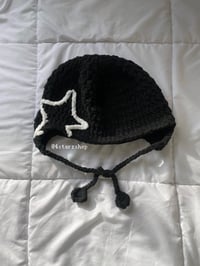Image 5 of chunky star earflap hat