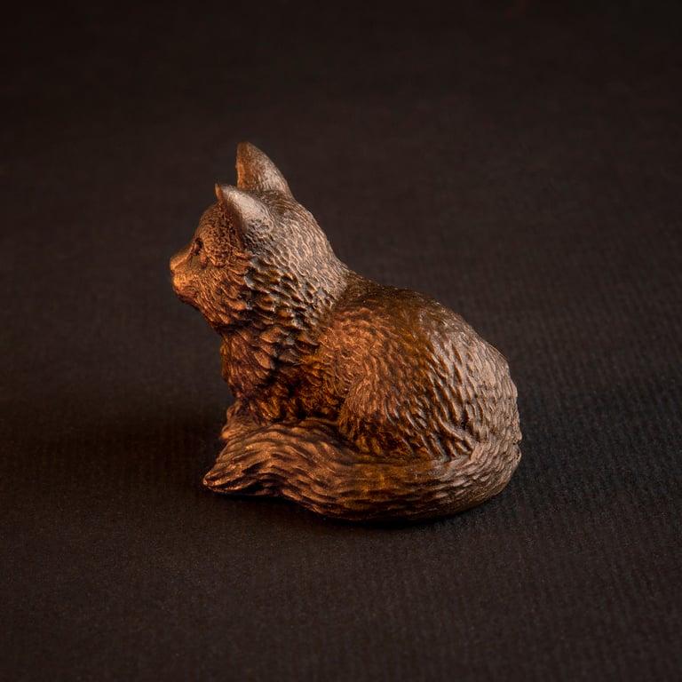 Cat resin figure Image 2