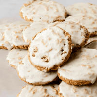 Iced oatmeal cookie
