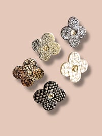 Image 3 of Joia - pin’s fleur - palette nuit magique