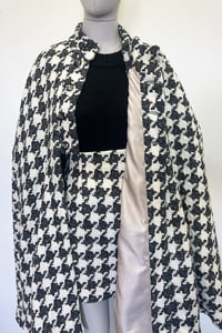 Image 6 of Houndstooth Stalker Cape