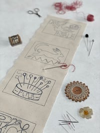 Image 1 of Five Embroidery Templates (Friendship Quilt)