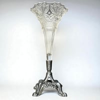 Image 1 of Vase cornet à tulipe Art Nouveau en verre et métal étain motif floral - vase ancien
