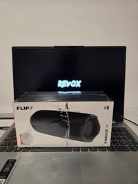 Image 3 of Speaker 7