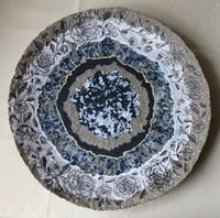 Image 1 of Large Gray Paper Mâché Wall Plate – Black Flower Decoupage