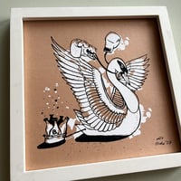 Image 4 of Box Schwan