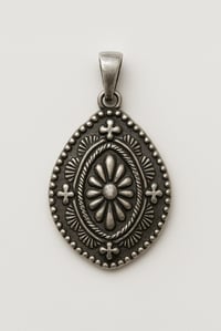 Silver Style Pendant