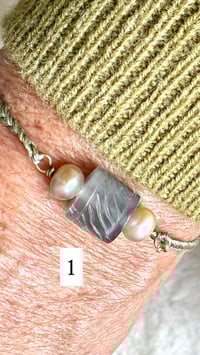 Image 2 of Bracelets Colonnes B