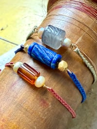 Image 5 of Bracelets Colonnes B