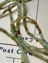 Image 4 of -25% 🩷Collier fin tourmalines vertes 