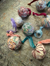 Image 7 of Box of 12 small hand marbled ceramic baubles as shown // includes some slight SECONDS 
