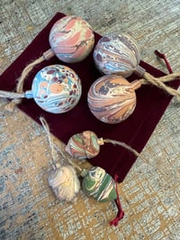 Image 3 of Wooden decoration gift bag // Baubles and Acorns 