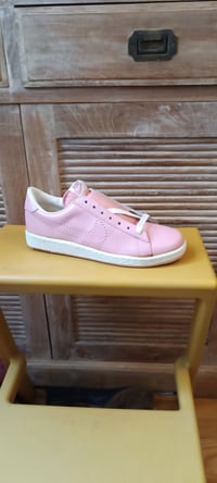 Image 1 of NIKE PASTEL RECOGNITION SIZE 8.5WMNS 40EUR