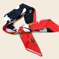 Image 3 of PAÑUELO ILUSTRADO FUYUMI