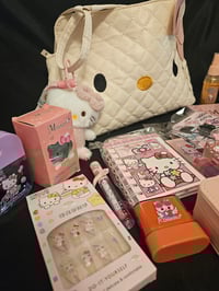 Image 5 of Hello Kitty White Bag Bundle 