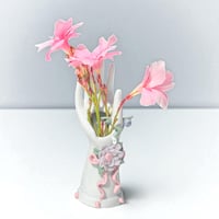 Image 2 of Vase baguier en porcelaine vintage en forme de main – soliflore porte-bijoux – années 70