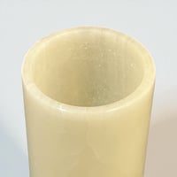 Image 7 of Vase rouleau en pierre onyx naturel vintage 1970 - Vase cylindrique 