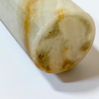 Image 10 of Vase rouleau en pierre onyx naturel vintage 1970 - Vase cylindrique 