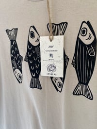 Image 2 of HALAK! - Kézzel nyomott pólók / Handprinted