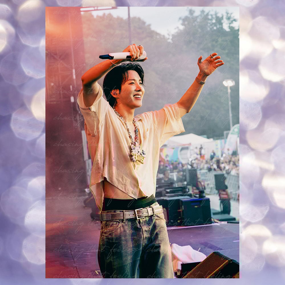 Image of J-Hope Lollapalooza Berlin 2025 Photo Sketch