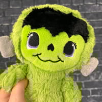 Image 1 of MUNCHKIN- Bolt