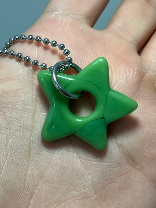 Image of forest green star