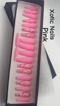 Image 2 of Barbie Pink /Marble