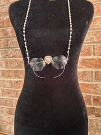 Image 3 of Pearl glasses necklace 