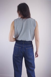 Image 4 of MIETTE --- Pull sans manches argenté