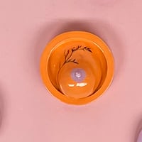 Borst aan de wand, oranje  (24a)