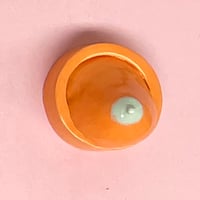 Borst aan de wand, oranje  (30a)