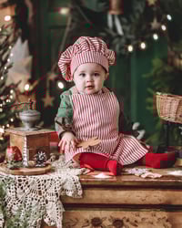 Image 1 of STUDIO SESSION/ COZY ROOM/BAKING COOKIES/ OCTOBER 25th & 26th / $50 deposit