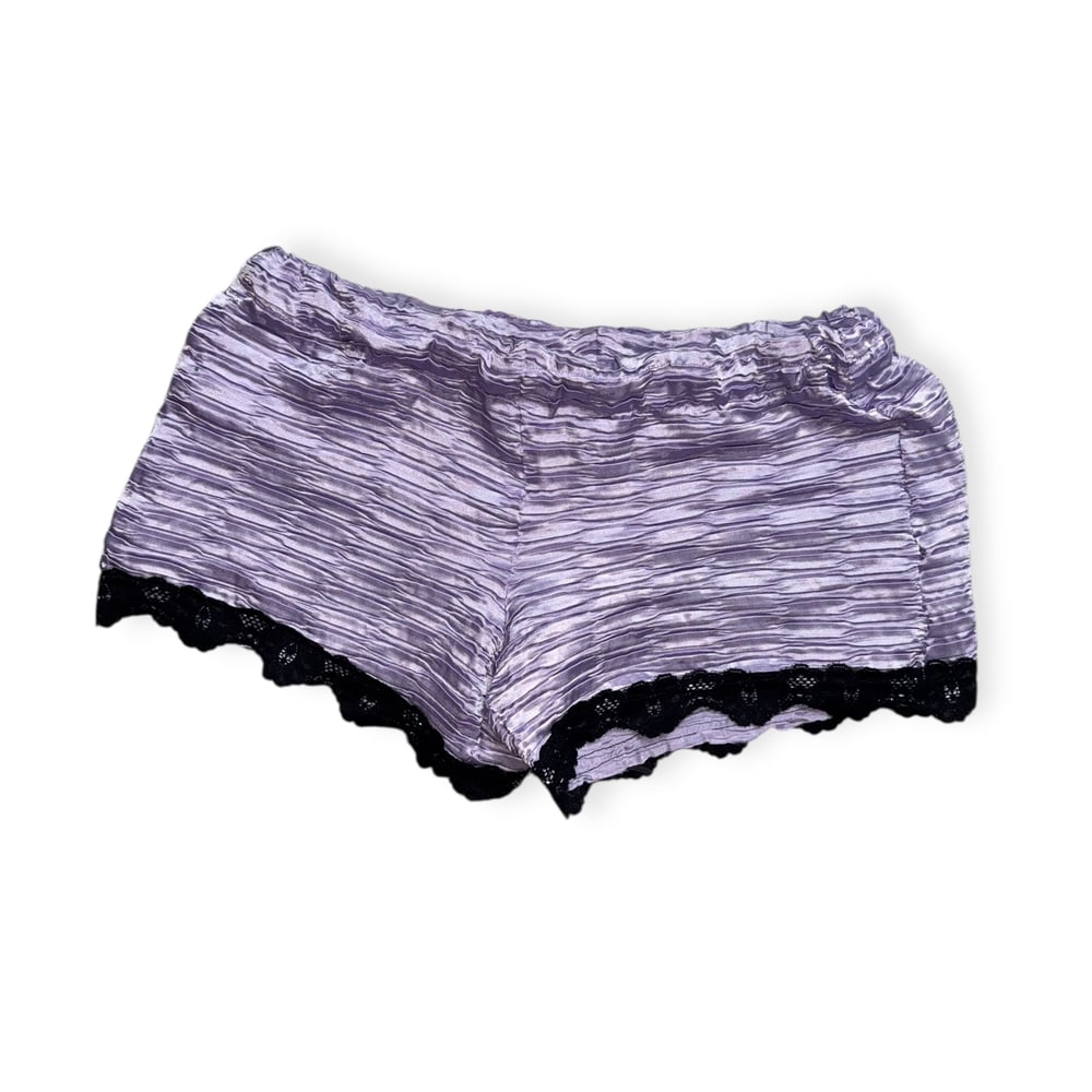 purp shorts