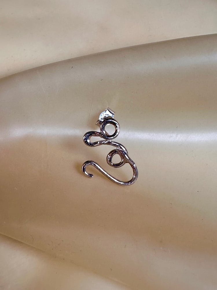 Image of "Guts" molten earring